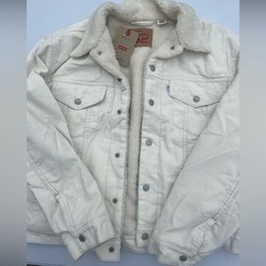 Levi’s corduroy ex-boyfriend Sherpa trucker jacket